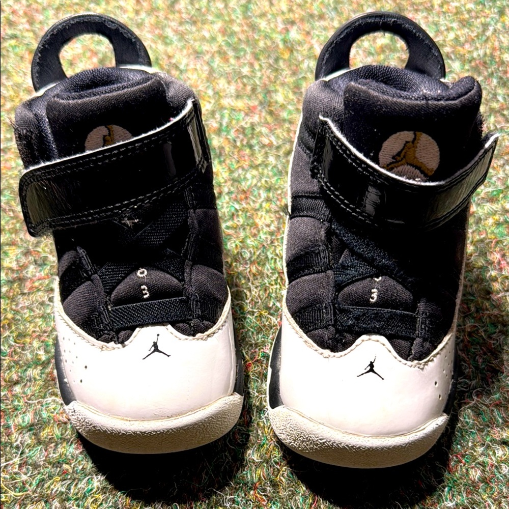Jordan 6 Rings White Black Metallic Gold (TD) - 942780-100